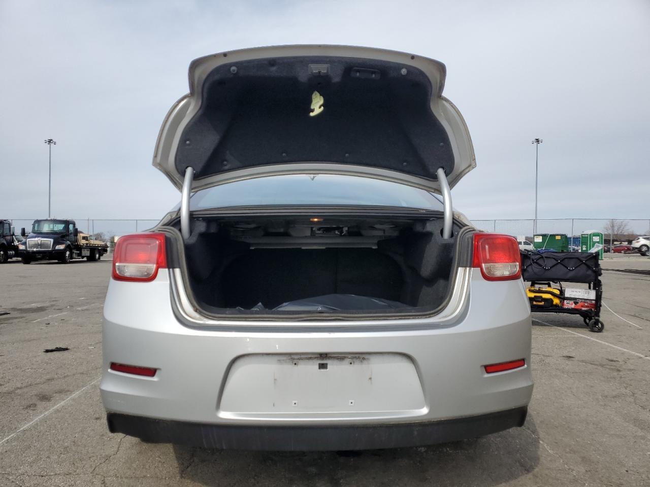 2015 CHEVROLET MALIBU 1LT - Фото 6