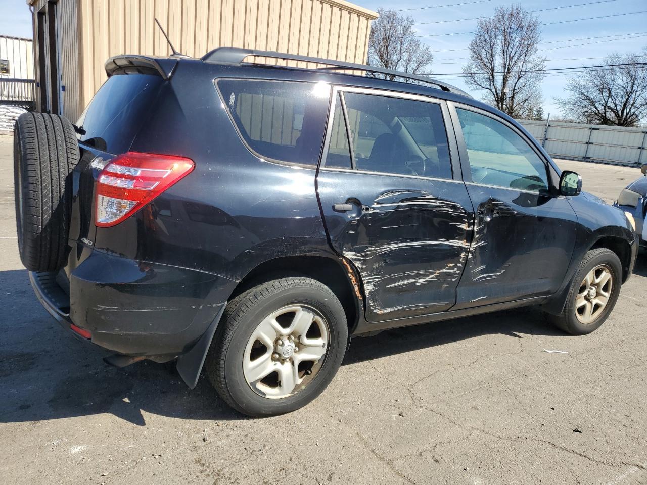 2011 TOYOTA RAV4 - Image 3