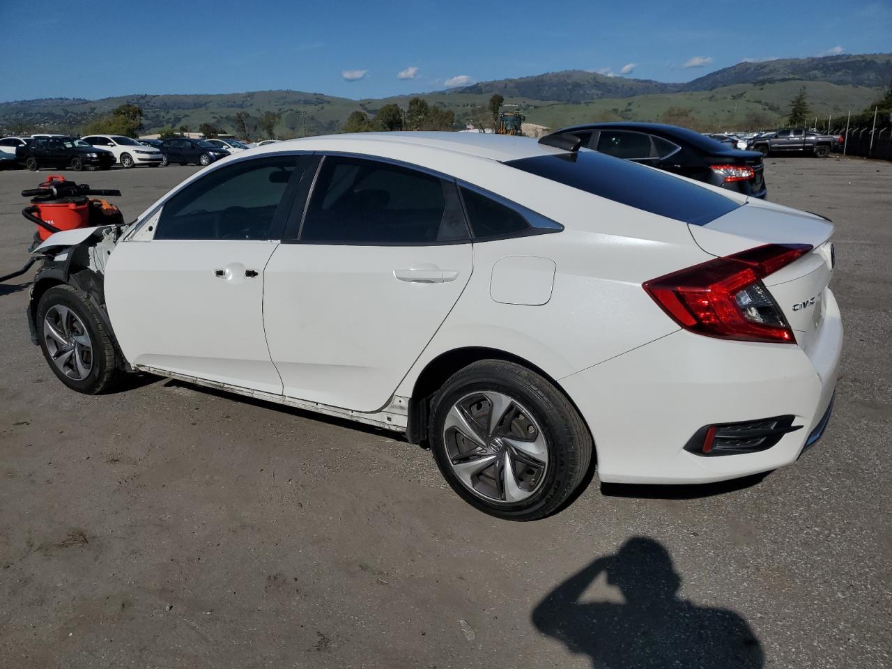 2020 HONDA CIVIC LX - Image 2