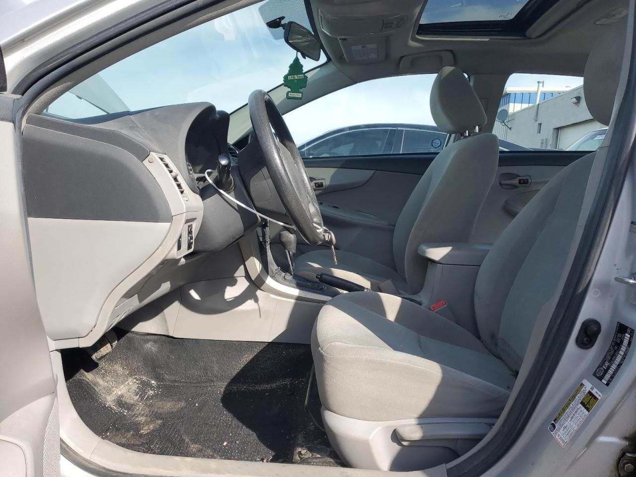 2013 TOYOTA COROLLA BA - Фото 7