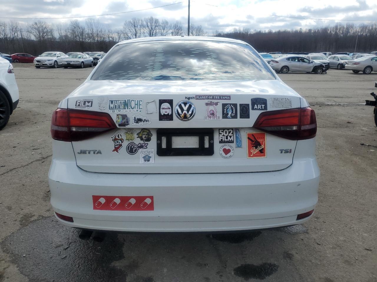 2016 VOLKSWAGEN JETTA S - Image 6