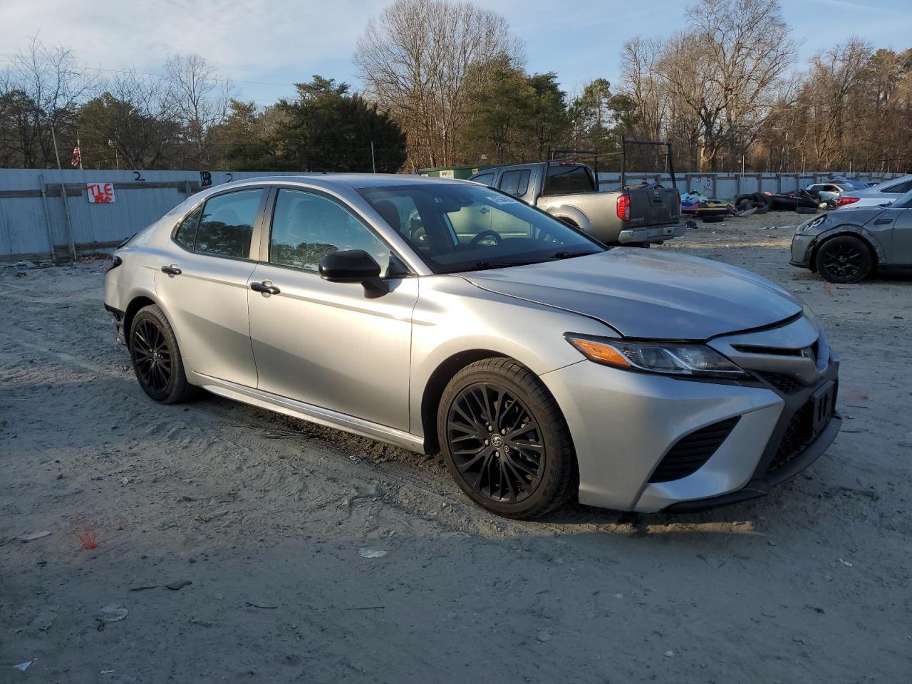 2019 TOYOTA CAMRY L - Фото 4