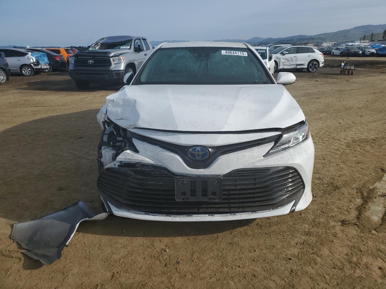 2020 TOYOTA CAMRY LE - Фото 5