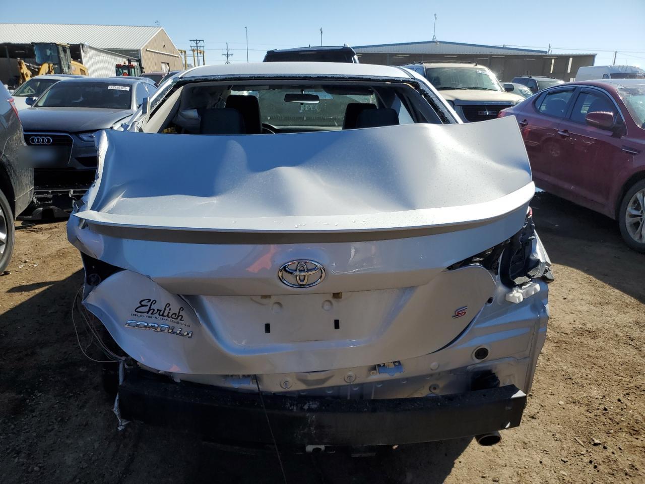2016 TOYOTA COROLLA L - Фото 6
