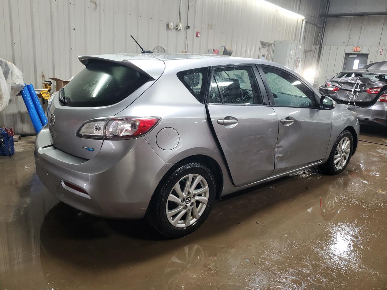 2013 MAZDA 3 I - Фото 3