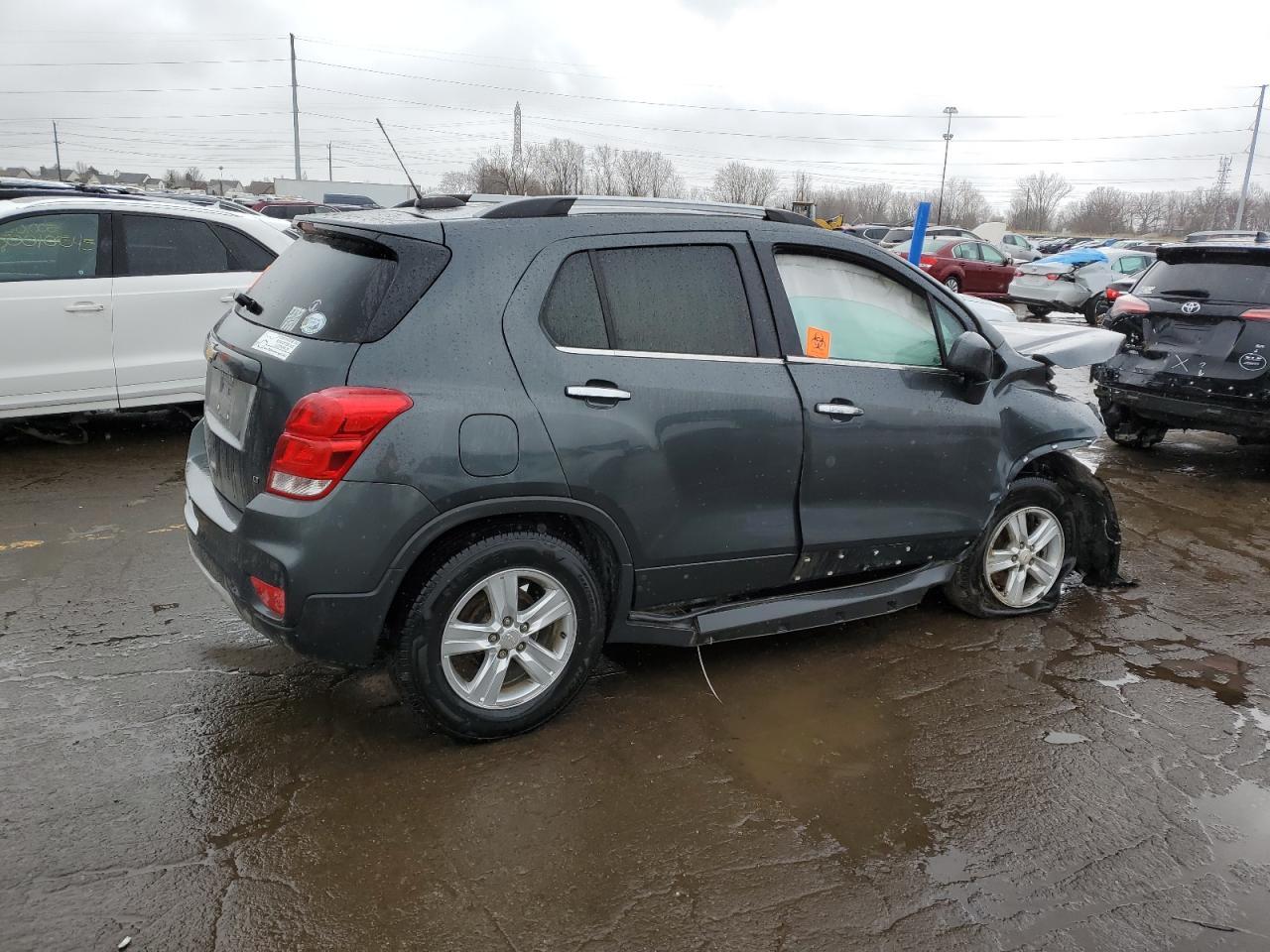 2019 CHEVROLET TRAX 1LT - Фото 3