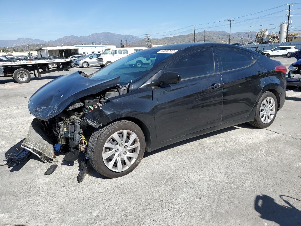 2013 HYUNDAI ELANTRA GL
