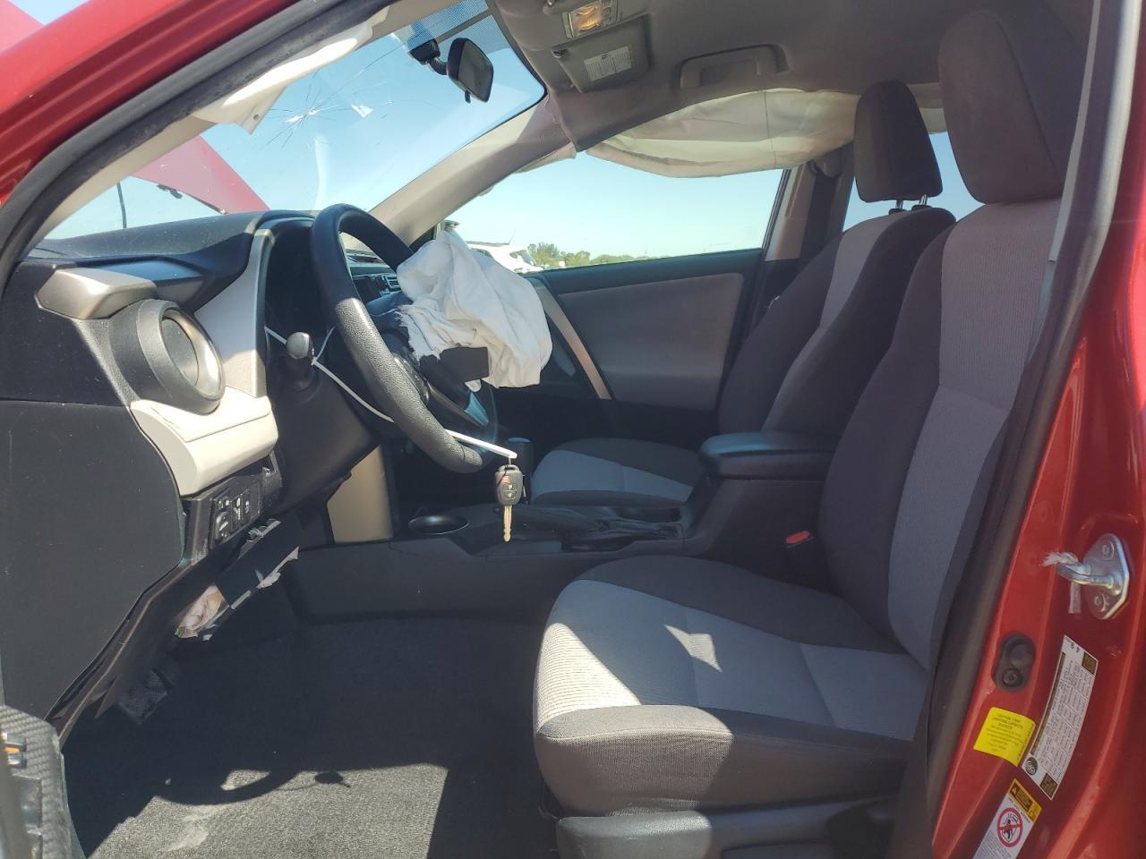 2015 TOYOTA RAV4 LE - Image 7