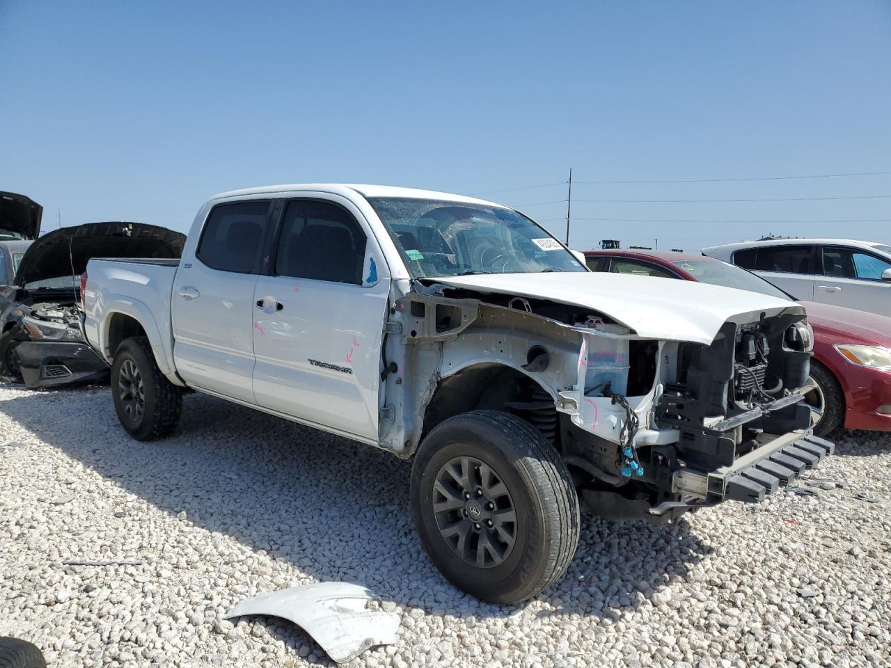 2019 TOYOTA TACOMA DOU - Image 4