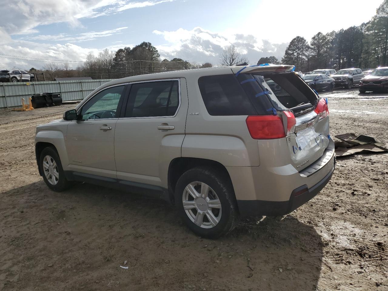 2014 GMC TERRAIN SL - Фото 2