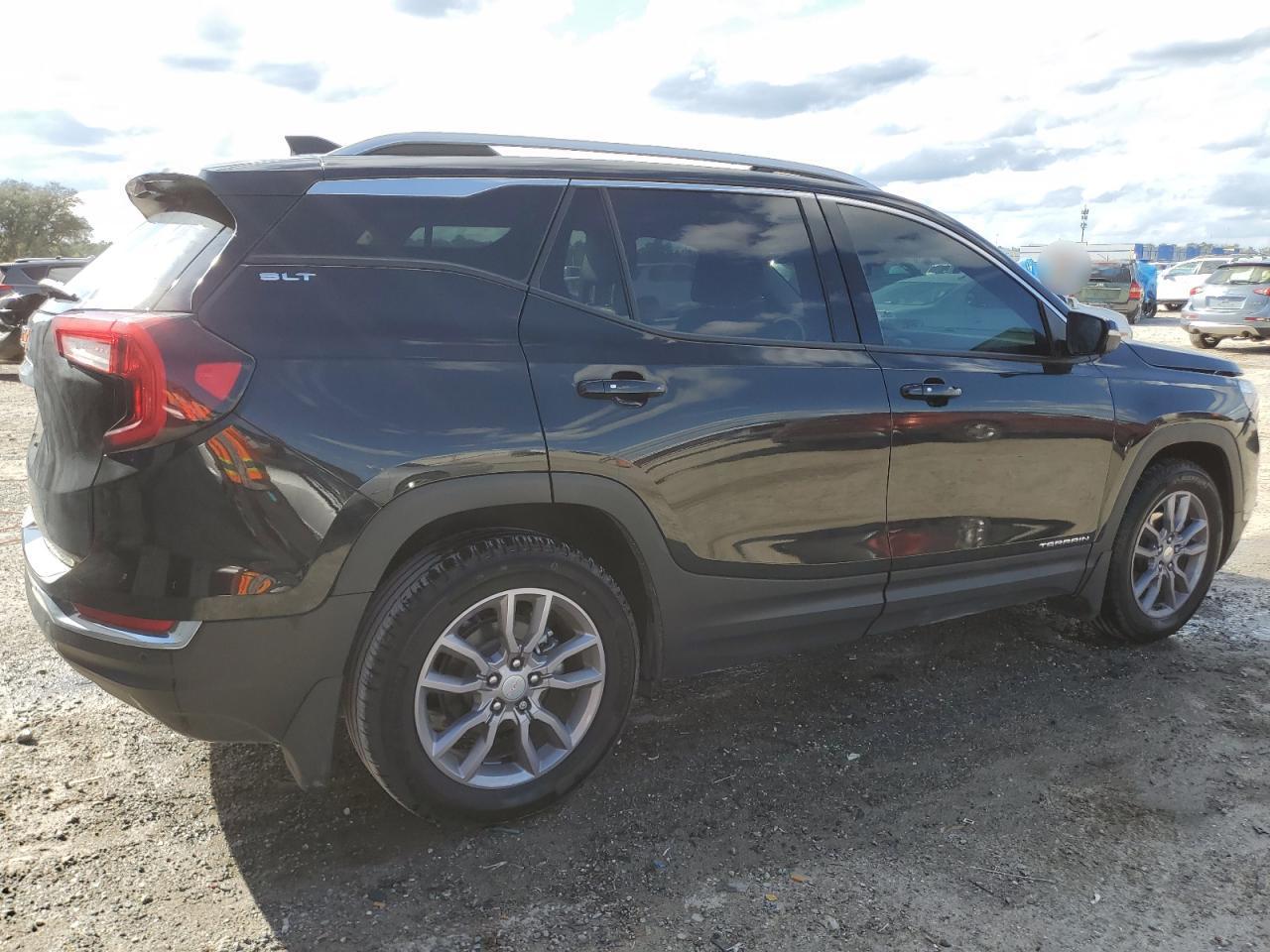 2023 GMC TERRAIN SL - Фото 3