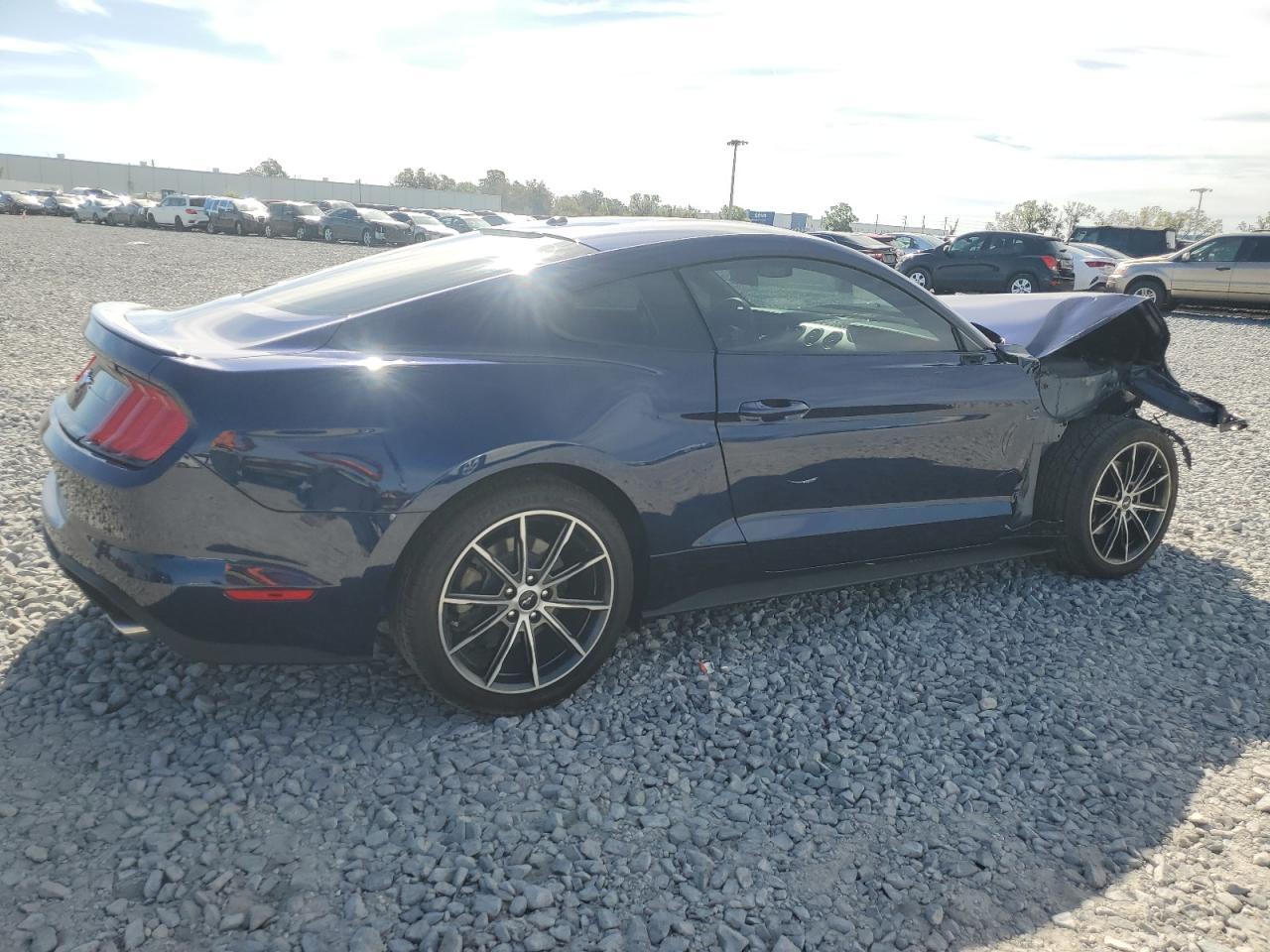 2018 FORD MUSTANG - Image 3