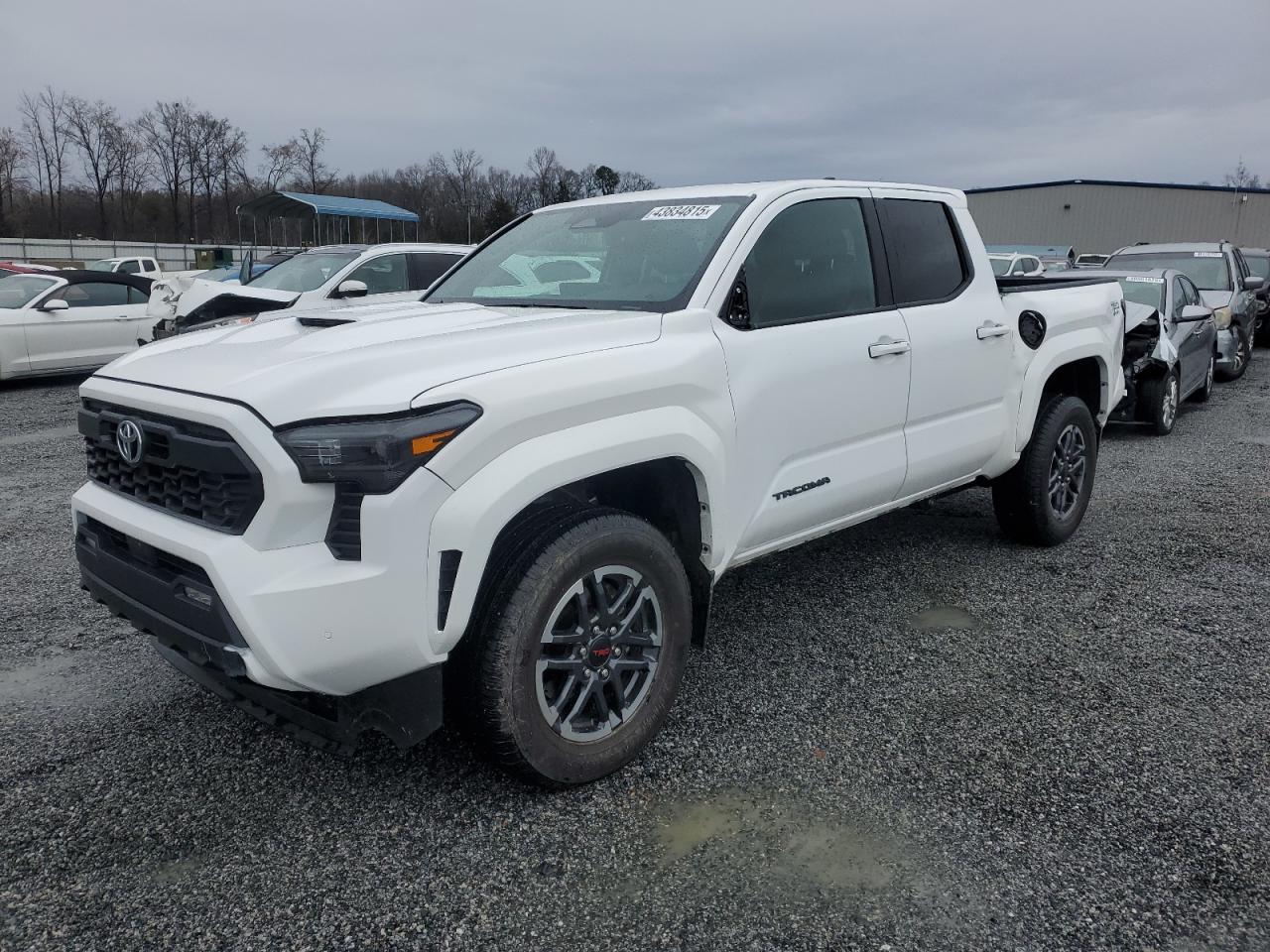 2024 TOYOTA TACOMA DOU