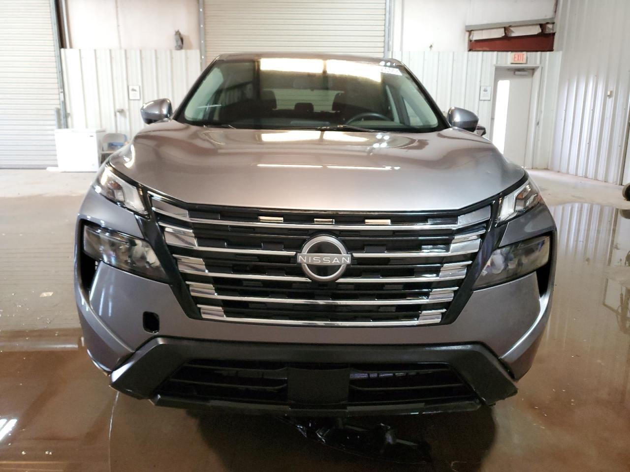 2024 NISSAN ROGUE SV - Image 5