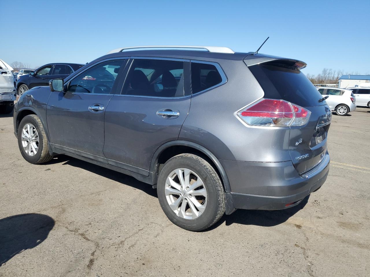 2016 NISSAN ROGUE S - Image 2