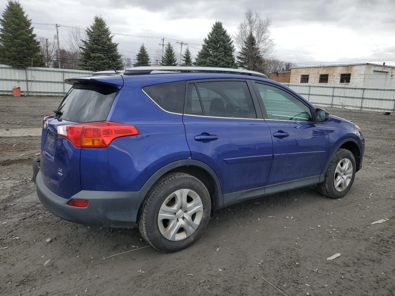 2015 TOYOTA RAV4 LE - Image 3