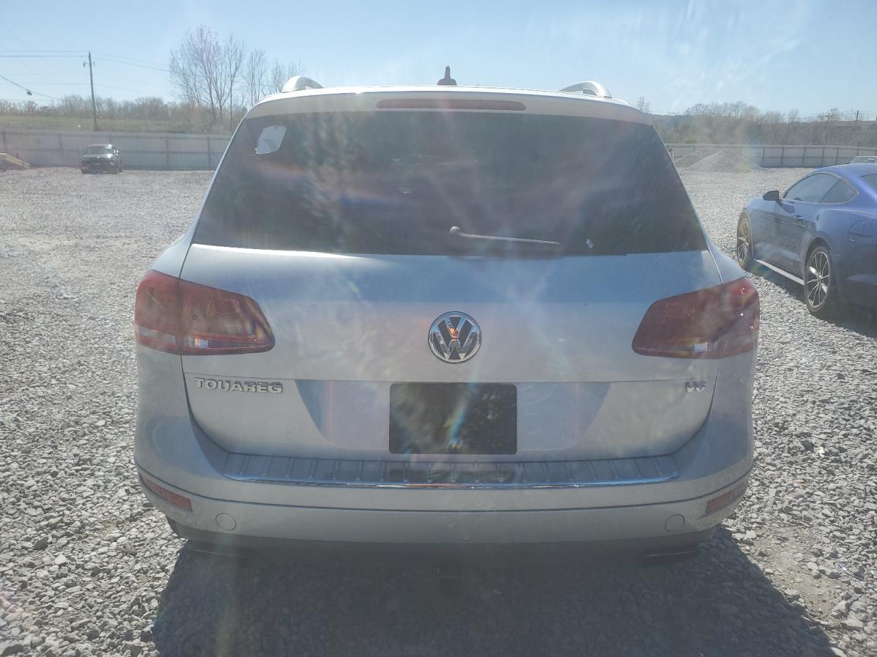 2011 VOLKSWAGEN TOUAREG V6 - Фото 6
