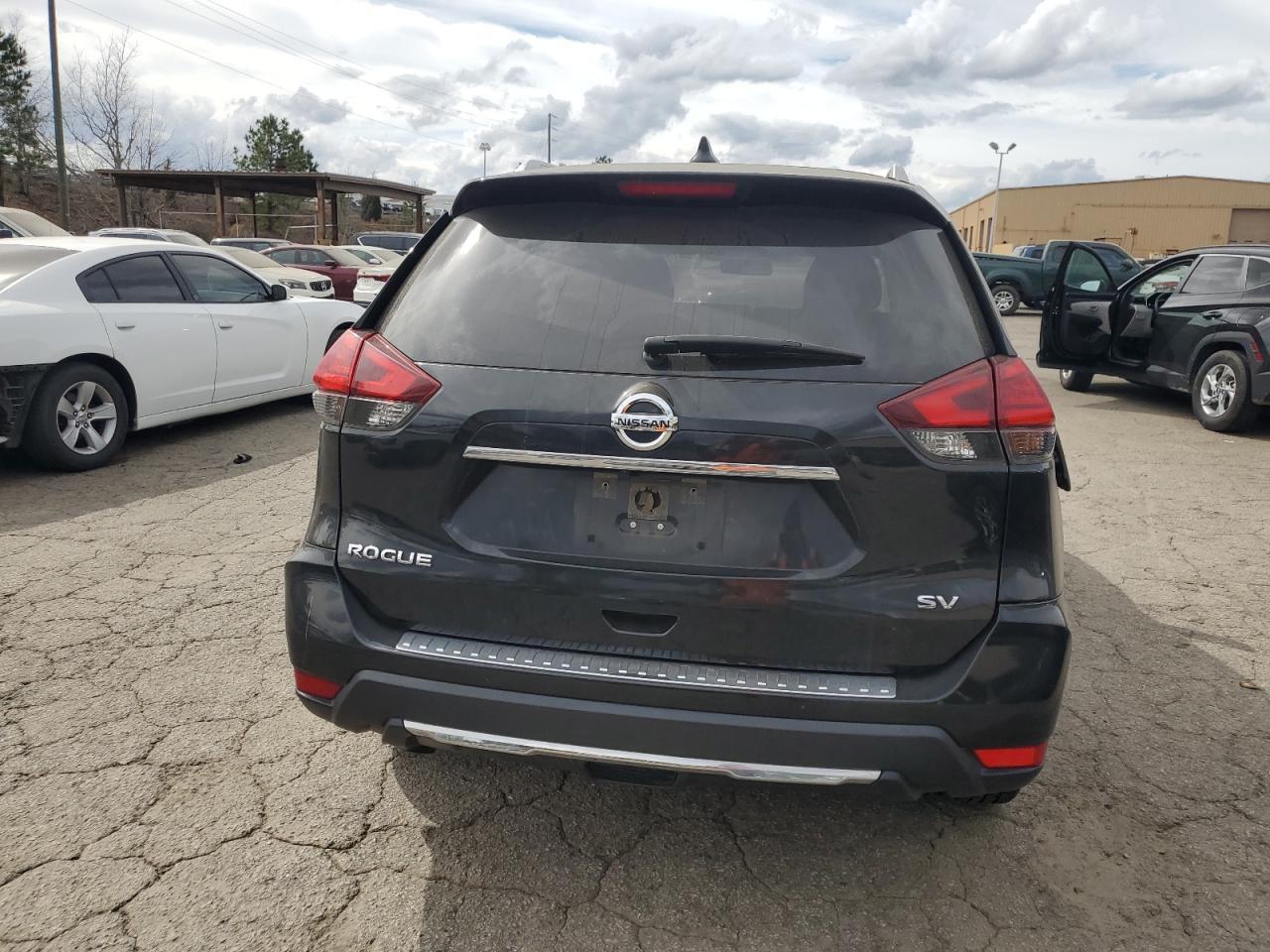 2017 NISSAN ROGUE S - Фото 6