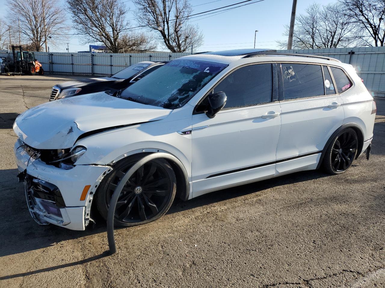 2021 VOLKSWAGEN TIGUAN SE