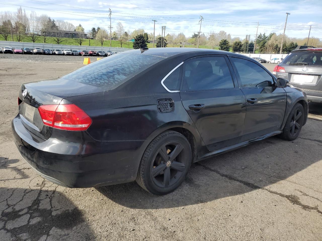 2014 VOLKSWAGEN PASSAT SE - Фото 3