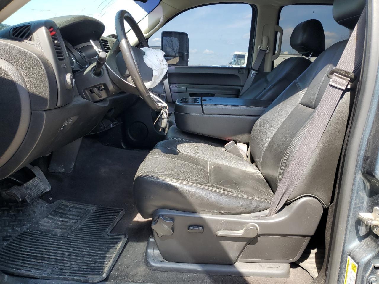 2013 CHEVROLET SILVERADO - Фото 7