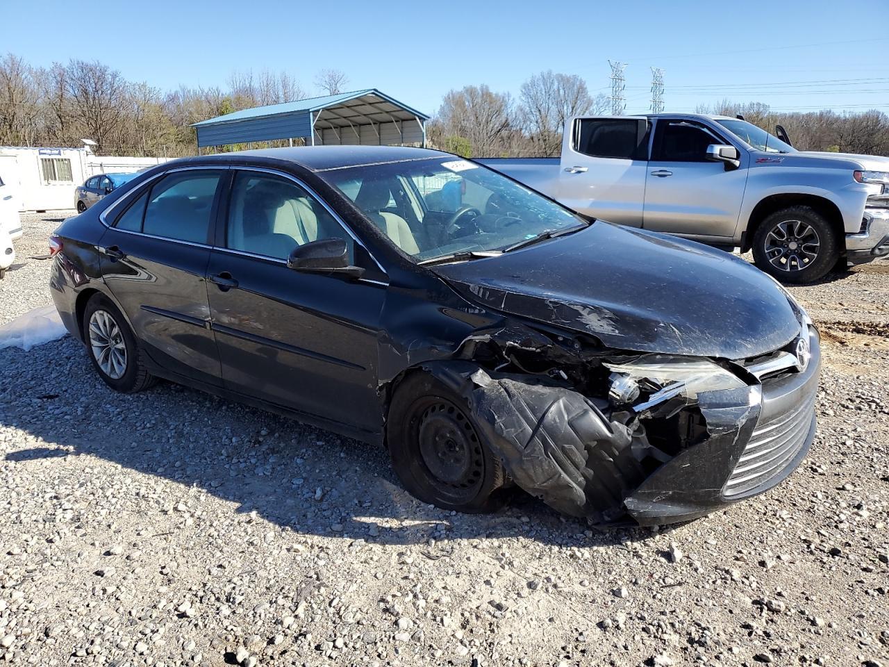 2017 TOYOTA CAMRY LE - Фото 4