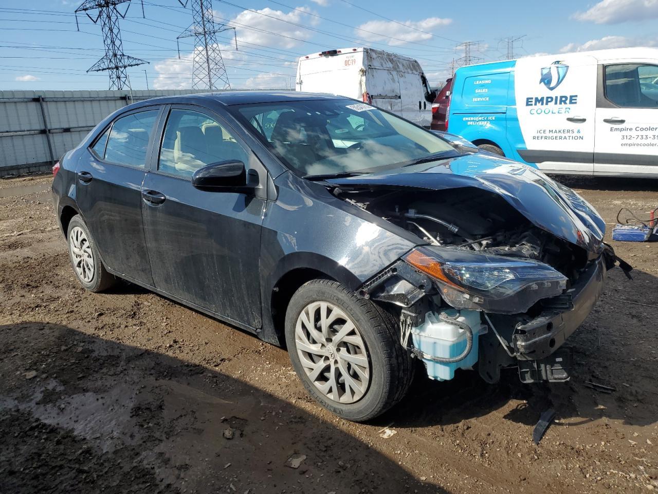 2019 TOYOTA COROLLA L - Фото 4