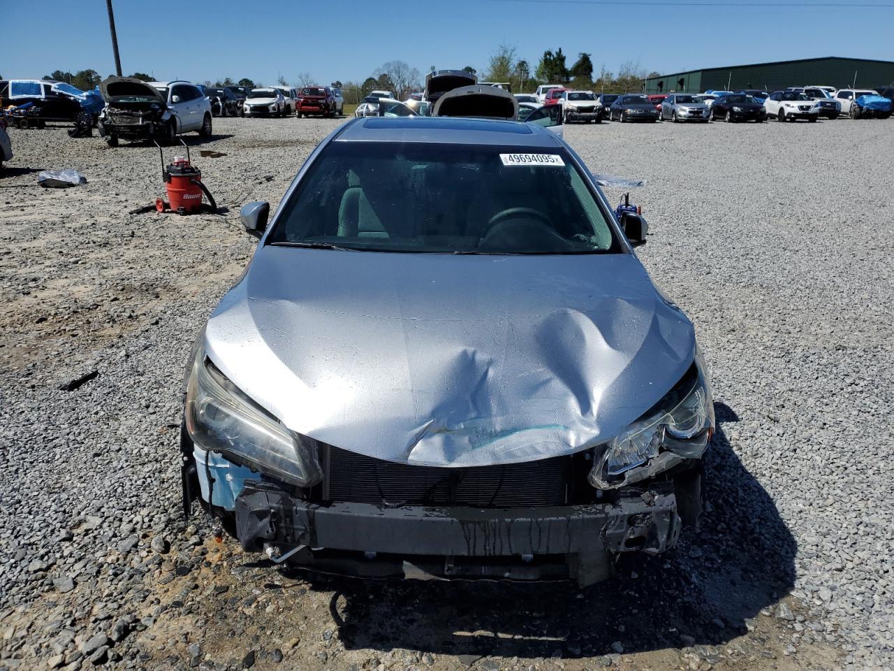 2016 TOYOTA CAMRY LE - Фото 5