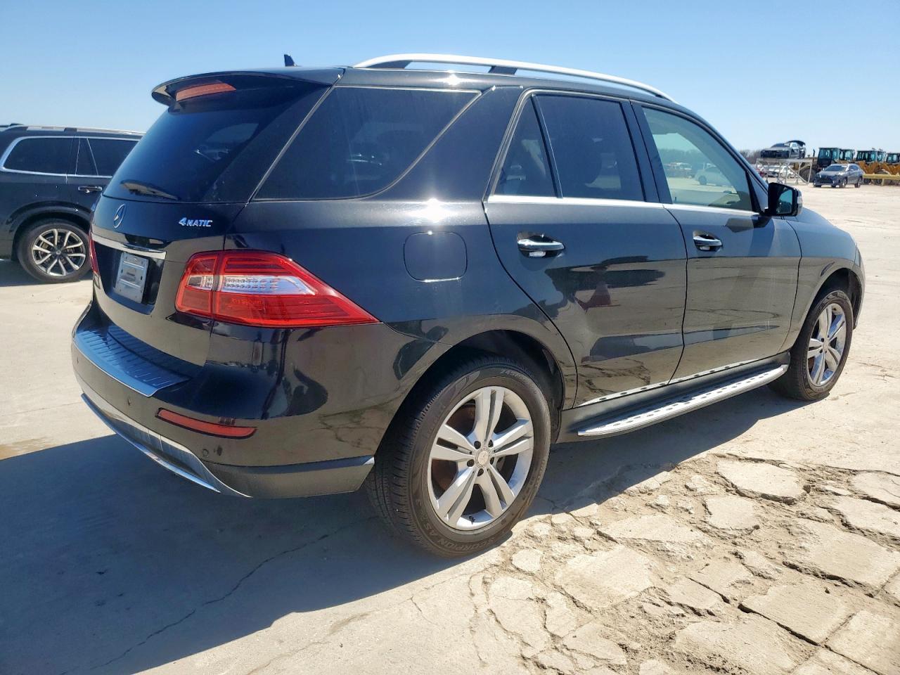 2013 MERCEDES-BENZ ML 350 4MA - Фото 3