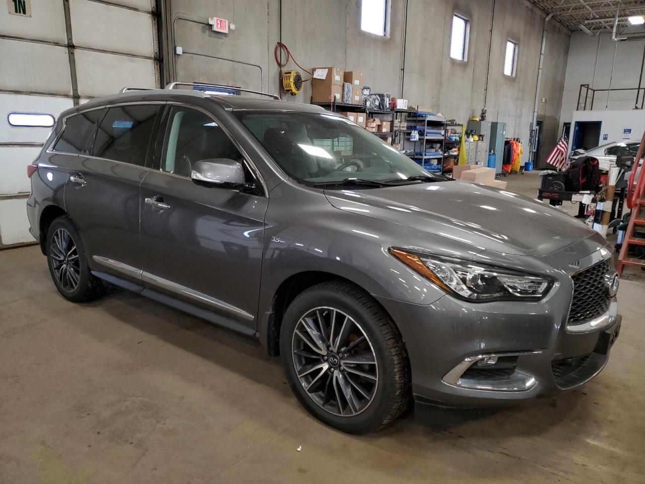 2017 INFINITI QX60 - Фото 4