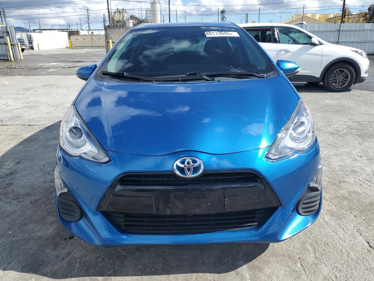 2016 TOYOTA PRIUS C - Image 5