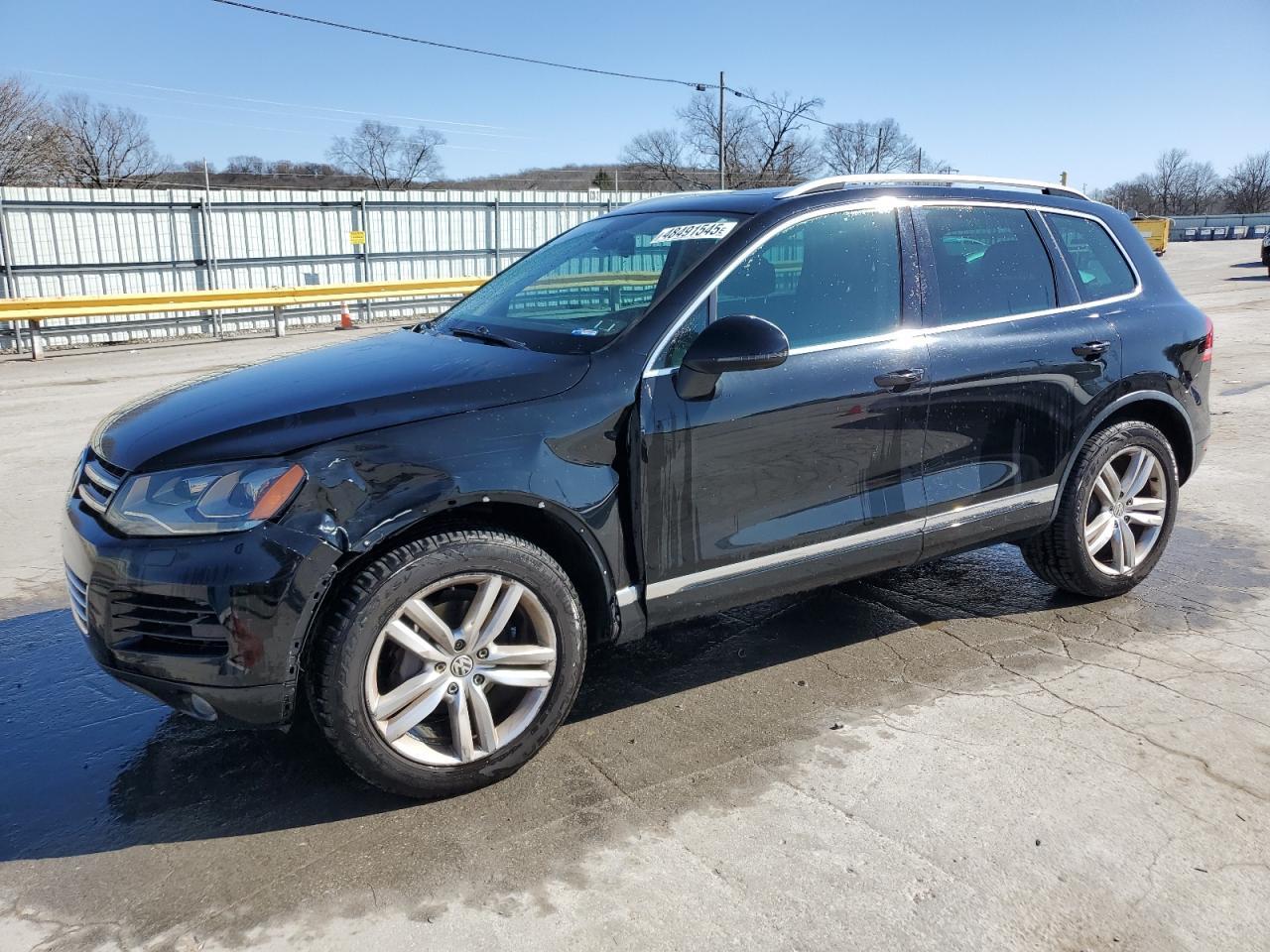 2013 VOLKSWAGEN TOUAREG V6