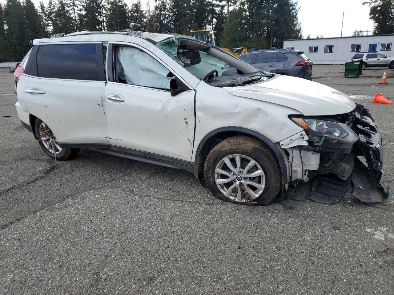 2018 NISSAN ROGUE S - Image 4