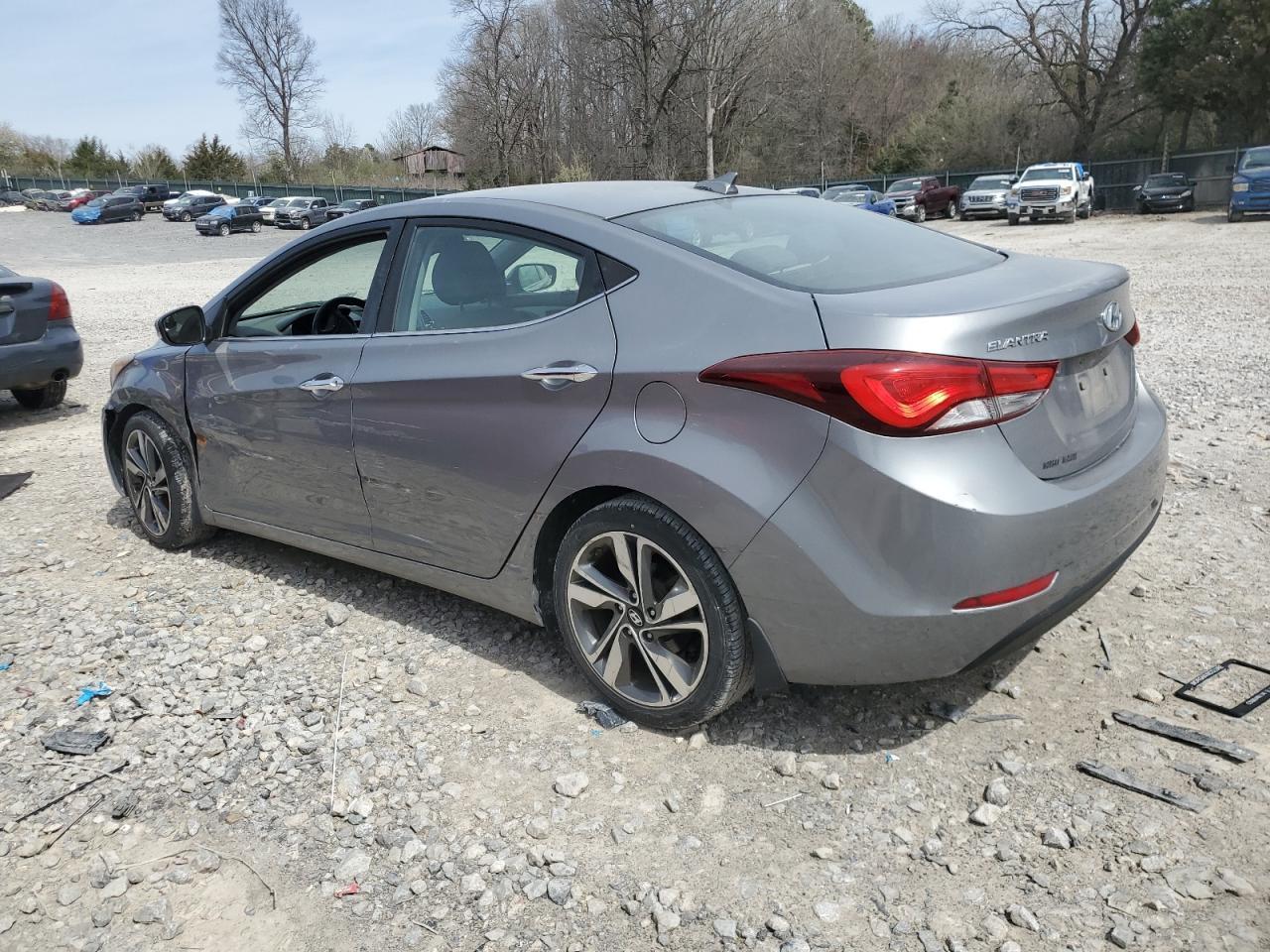 2014 HYUNDAI ELANTRA SE - Image 2