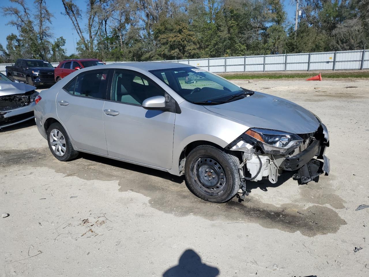 2015 TOYOTA COROLLA L - Image 4