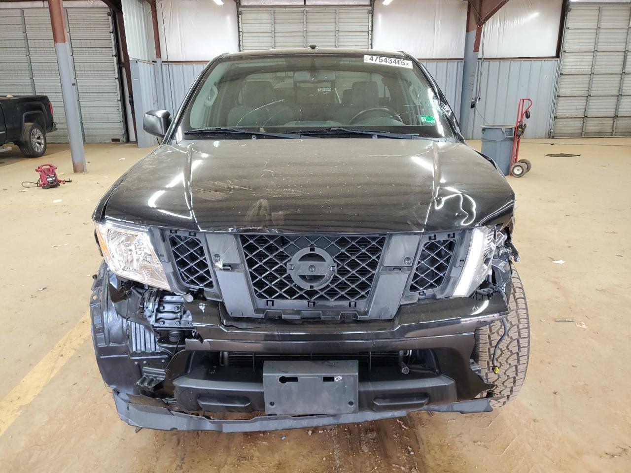 2017 NISSAN FRONTIER S - Image 5