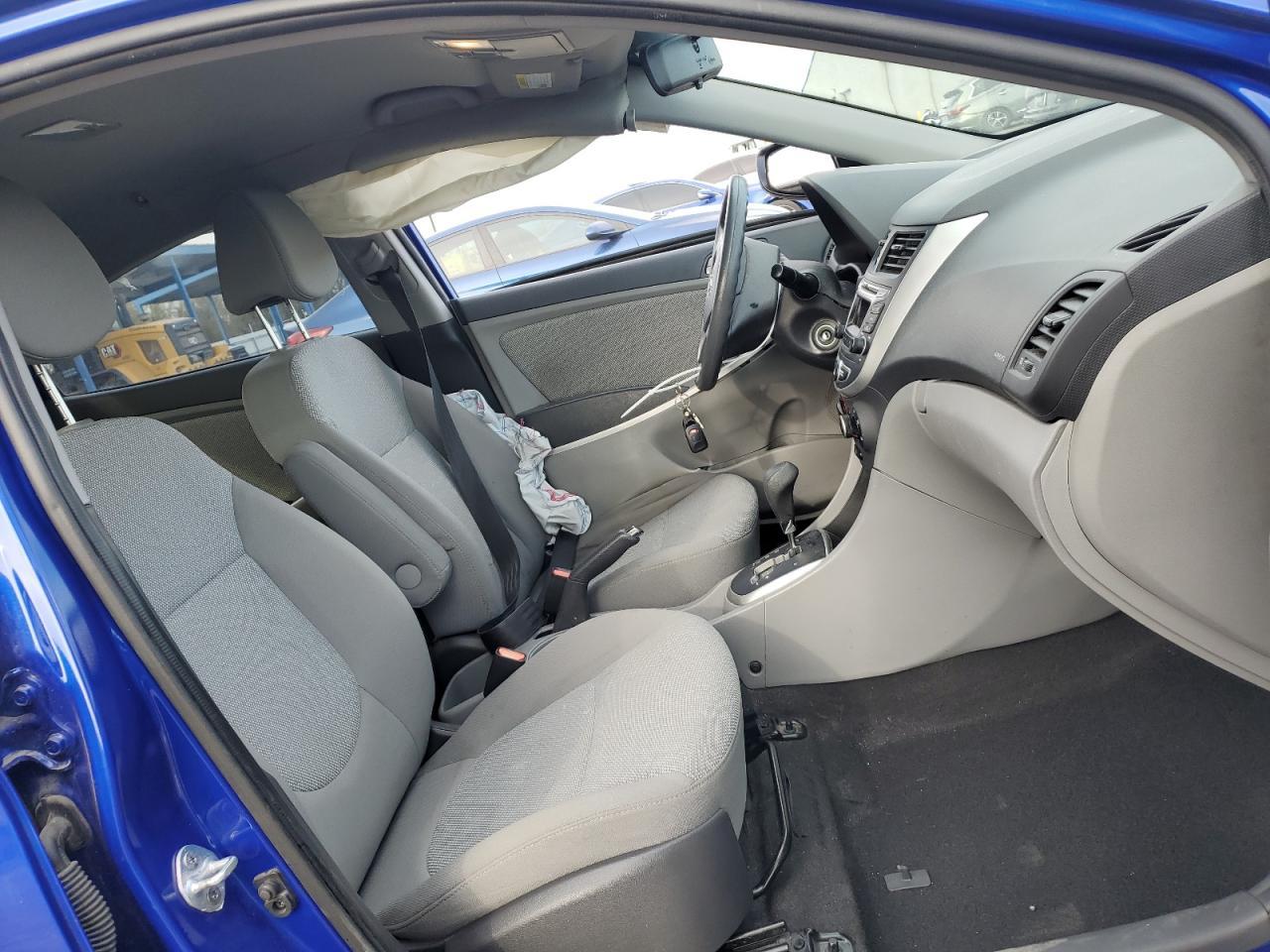 2014 HYUNDAI ACCENT GLS - Фото 7