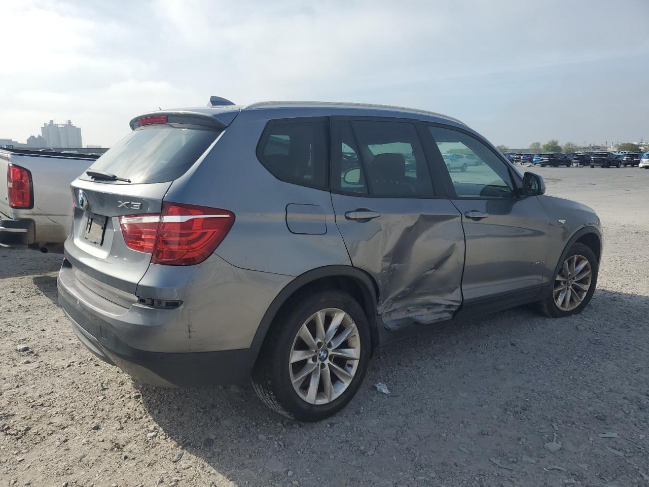 2016 BMW X3 XDRIVE2 - Image 3