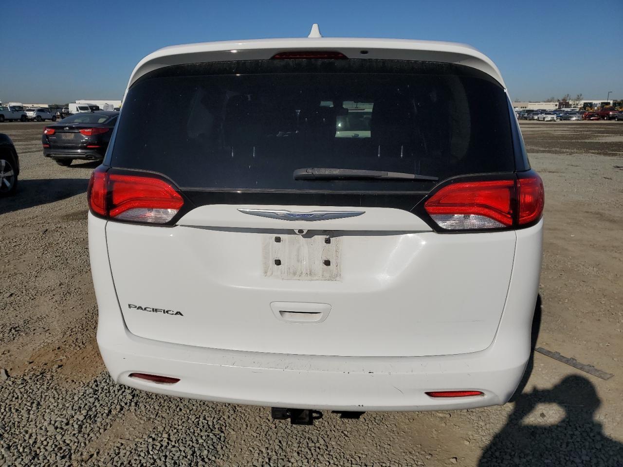 2017 CHRYSLER PACIFICA T - Image 6