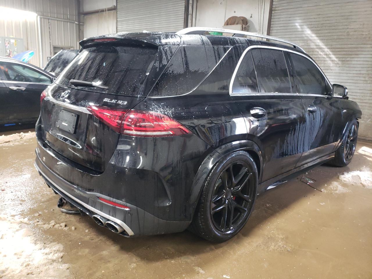 2022 MERCEDES-BENZ GLE AMG 53 - Фото 3