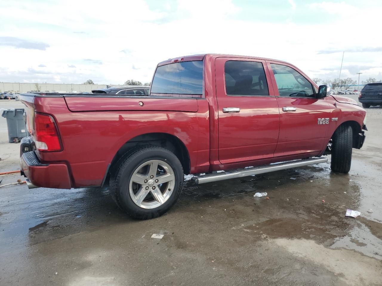 2014 RAM 1500 ST - Фото 3