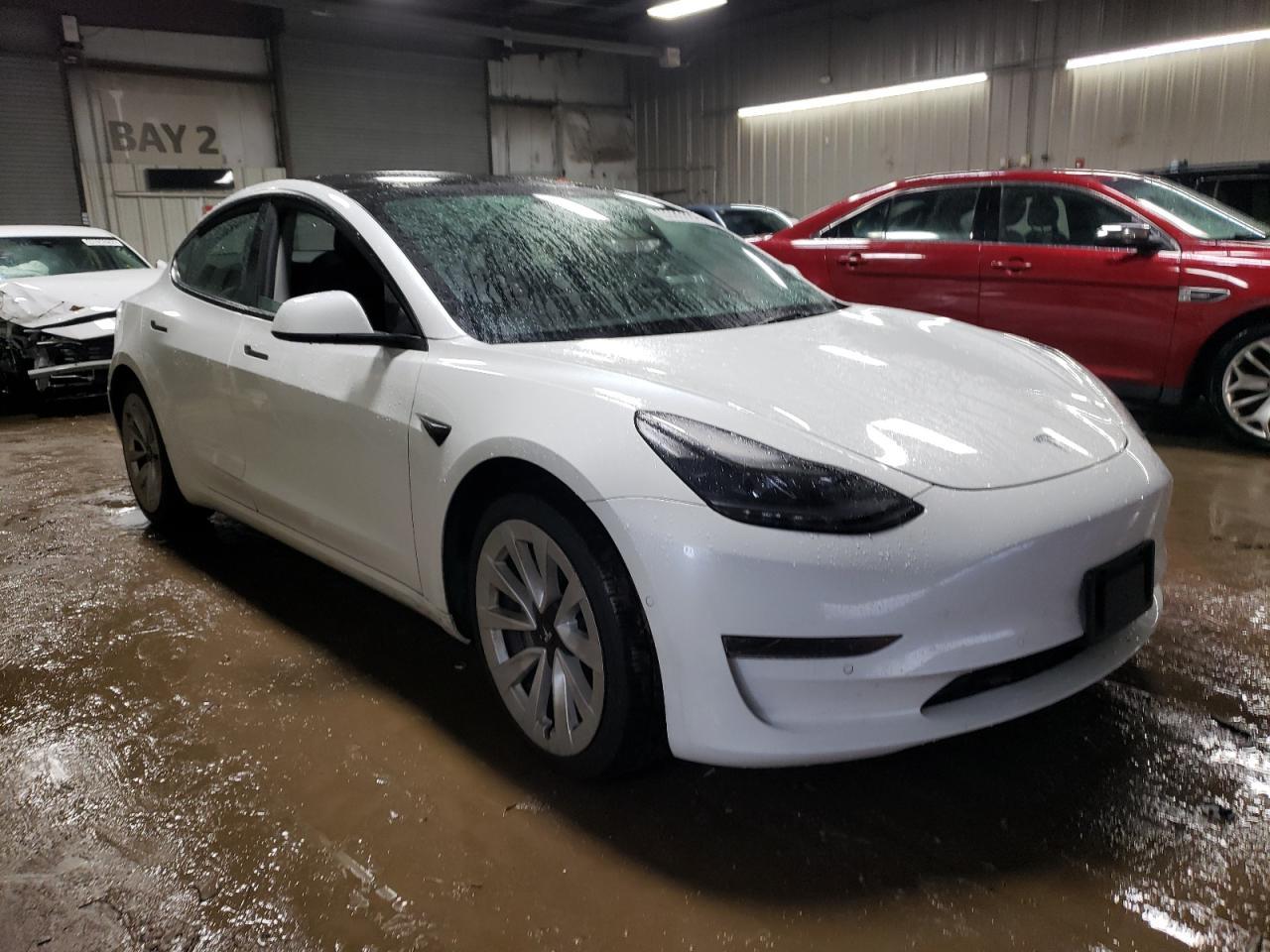2022 TESLA MODEL 3 - Image 4