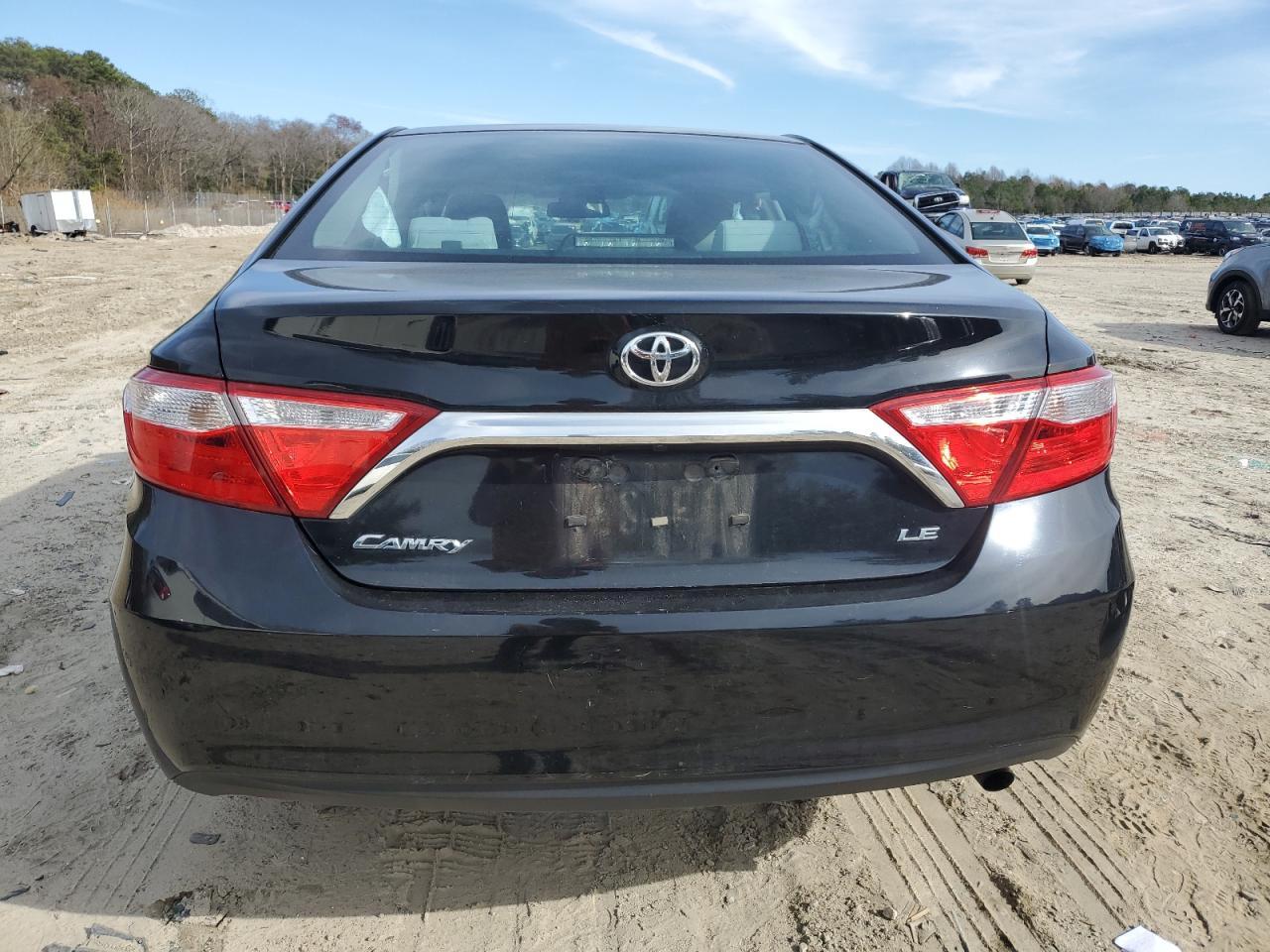 2016 TOYOTA CAMRY LE - Image 6