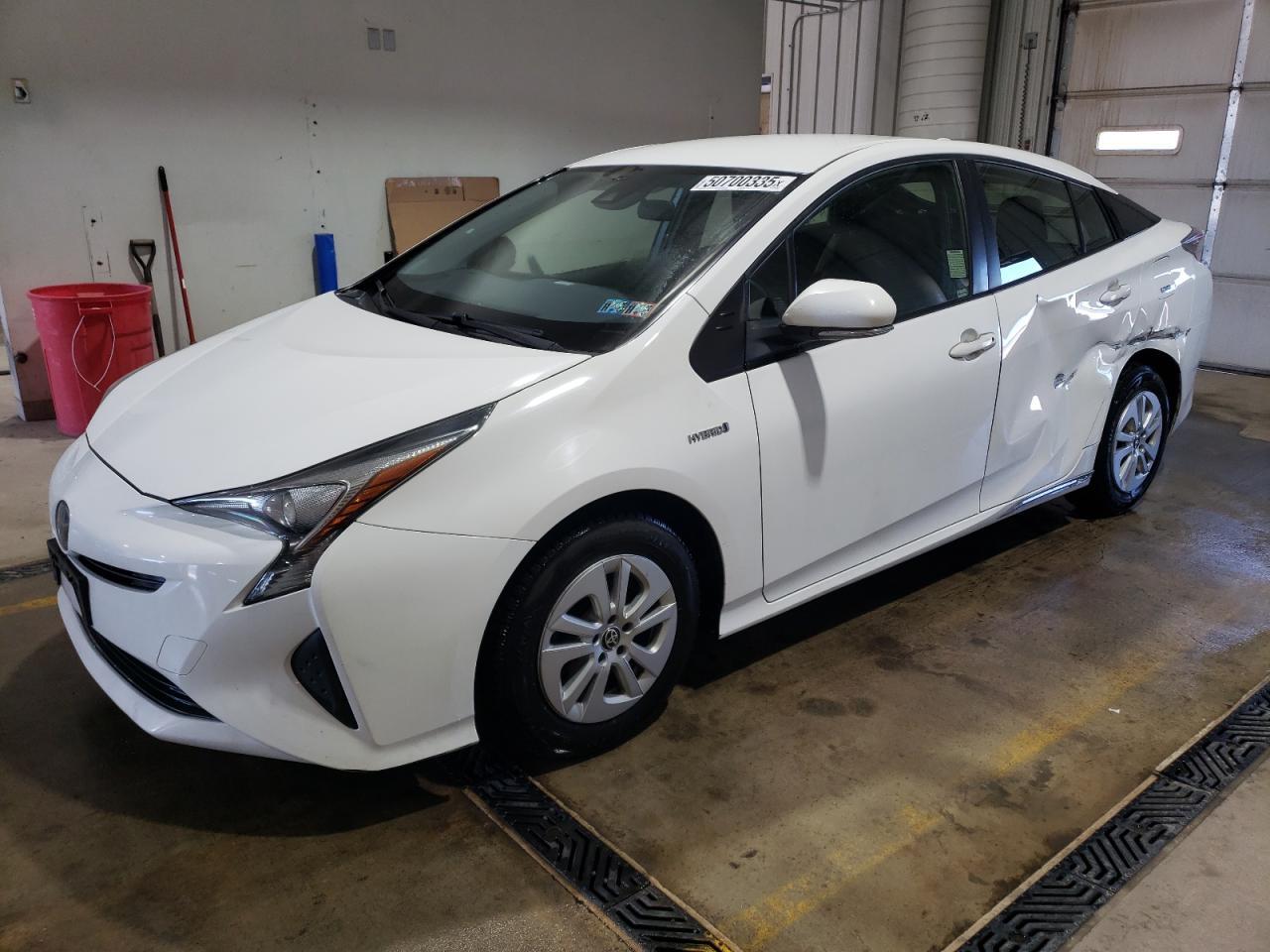 2018 TOYOTA PRIUS