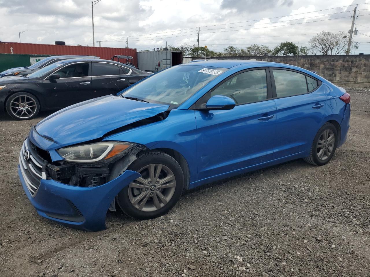 2017 HYUNDAI ELANTRA SE