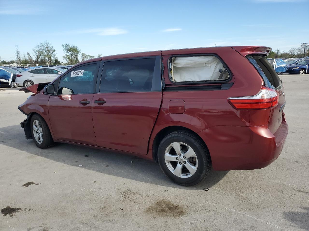 2015 TOYOTA SIENNA - Фото 2