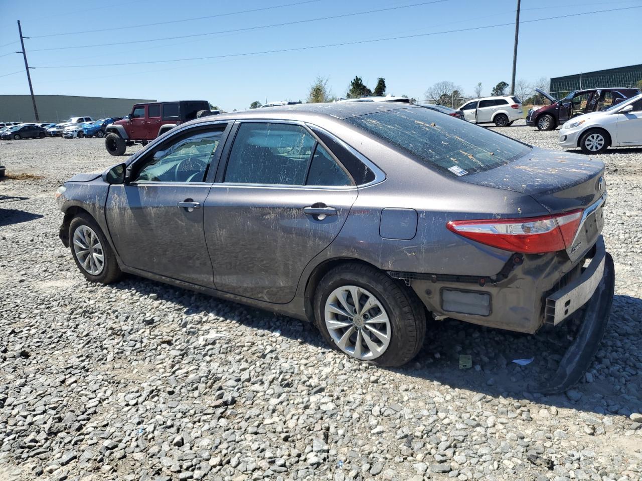 2016 TOYOTA CAMRY LE - Фото 2