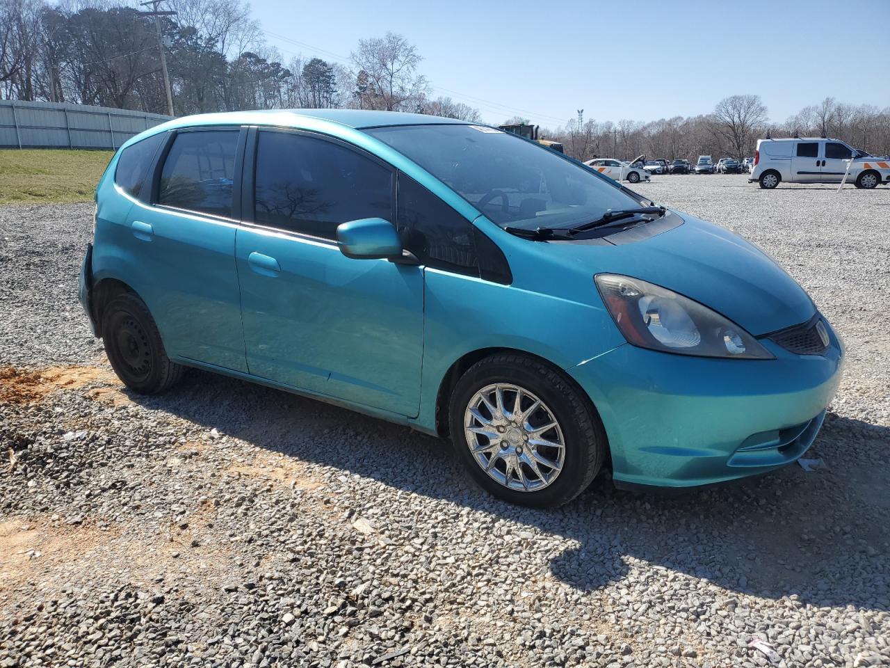 2013 HONDA FIT - Image 4