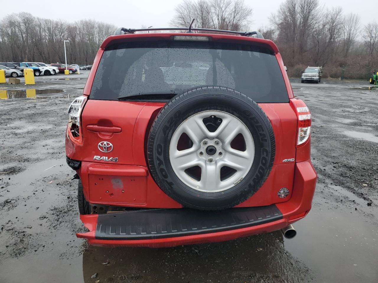 2011 TOYOTA RAV4 - Image 6
