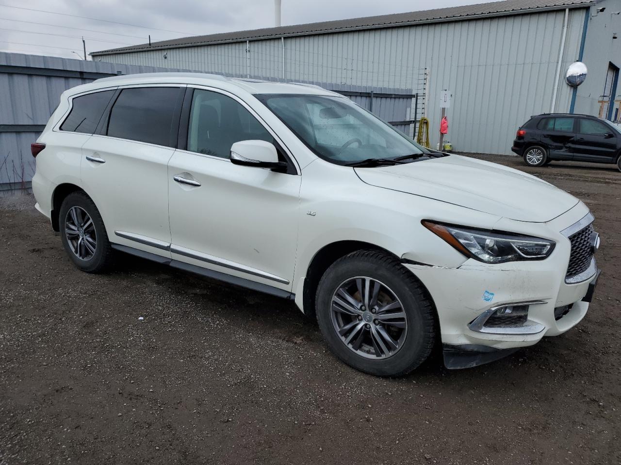 2017 INFINITI QX60 - Фото 4
